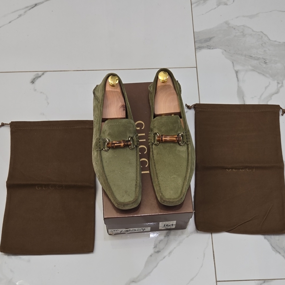 Gucci Men's Green Suede Loafers with Bamboo Accent